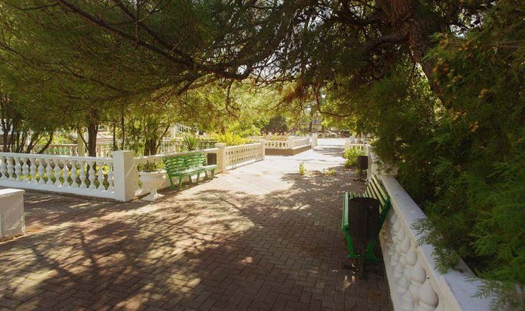 Пансионат "Геленджикская бухта"