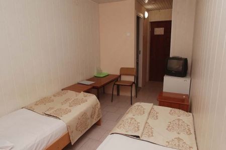 Стандартный 2-местный (9 кв. м)